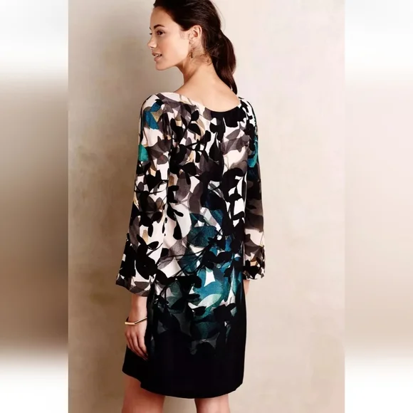 Sold! Anthropologie Shaded Black Floral Garden Shift Dress Medium - Picture 2 of 7